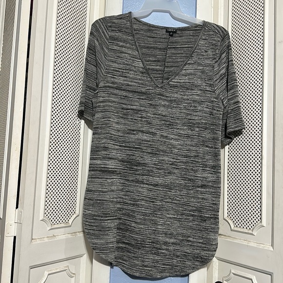 Torrid t shirt - Picture 1 of 3